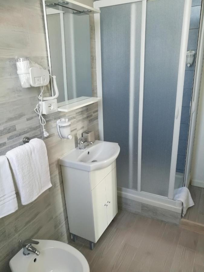 Settimo Sole Affitta Camere Таранто Екстер'єр фото
